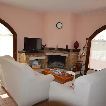 Casa Con Piscina Privada, Jardin, Barbacoa, Wifi Y Despacho En Costa Brava - Es-89-83